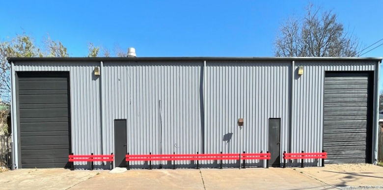 10203 & 10205 Old Manchaca warehouse complex